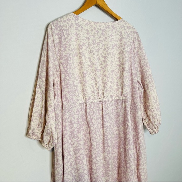 Elegant Cream Midi Dress - Picture 7 of 11